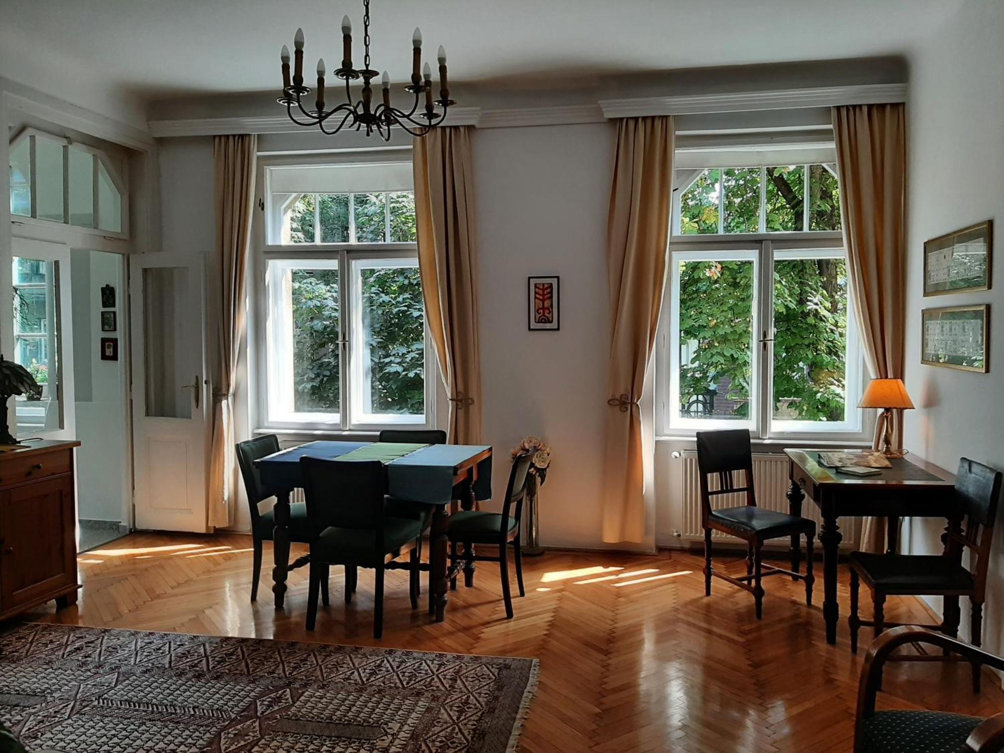 Boutique Apartment With Parking Boedapest Buitenkant foto