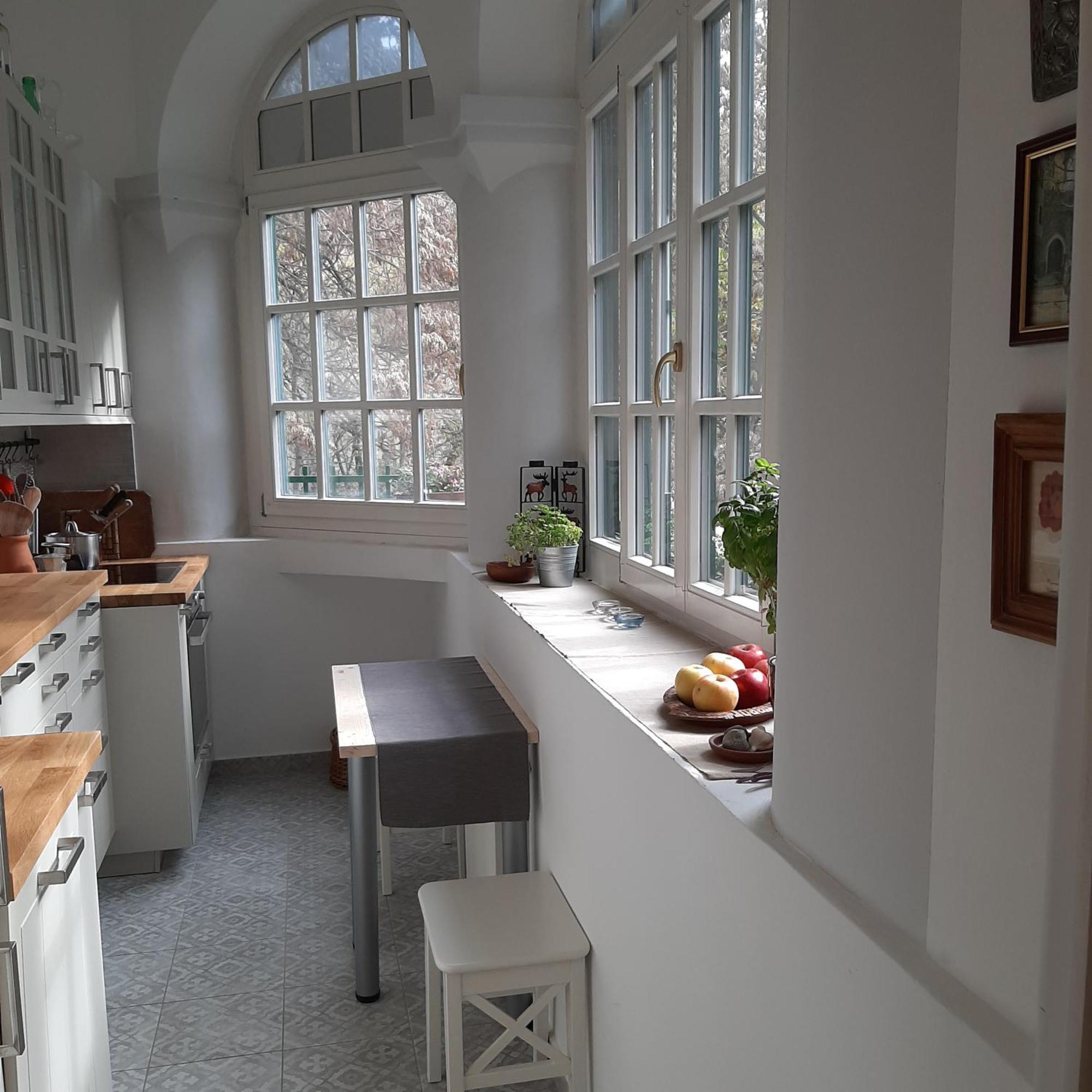 Boutique Apartment With Parking Boedapest Buitenkant foto